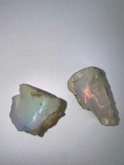 8 (2 opals, 36.75 cts total)