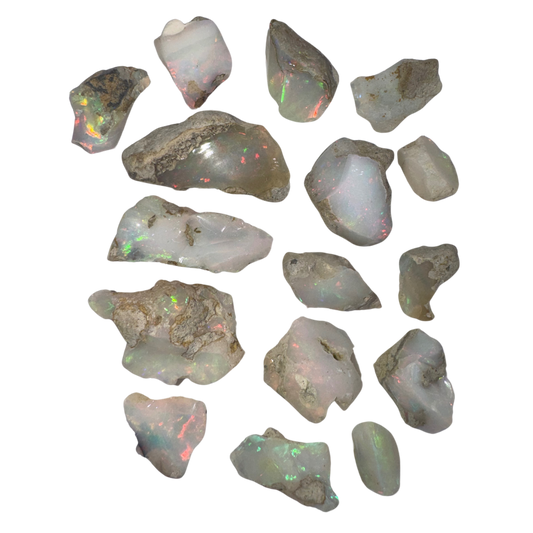 11 (16 opals: 199.05 cts)